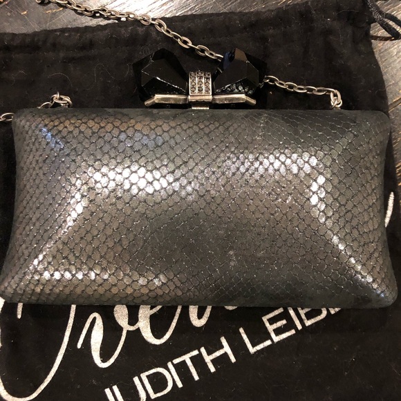 Judith Lieber/Overture/Grey/With Black Bow - Picture 2 of 7